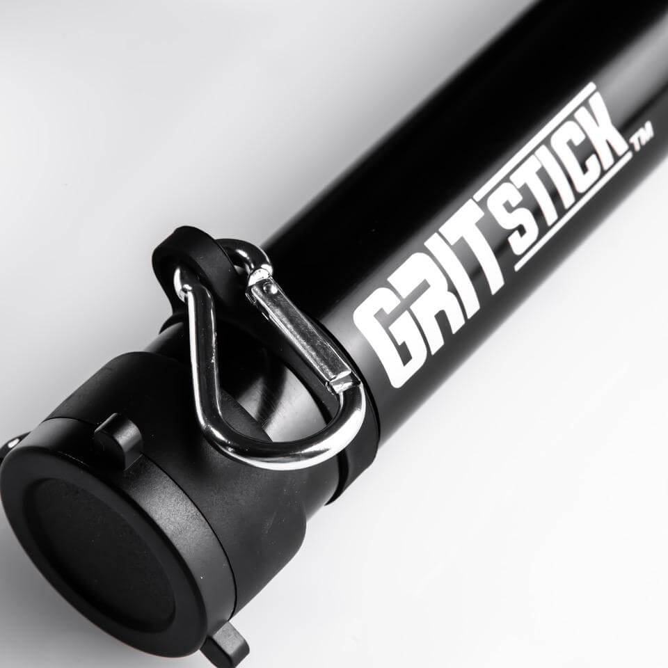 THE GRITSTICK - Portable chalk dispenser